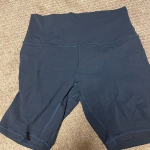 Lululemon Align 8in shorts in Navy